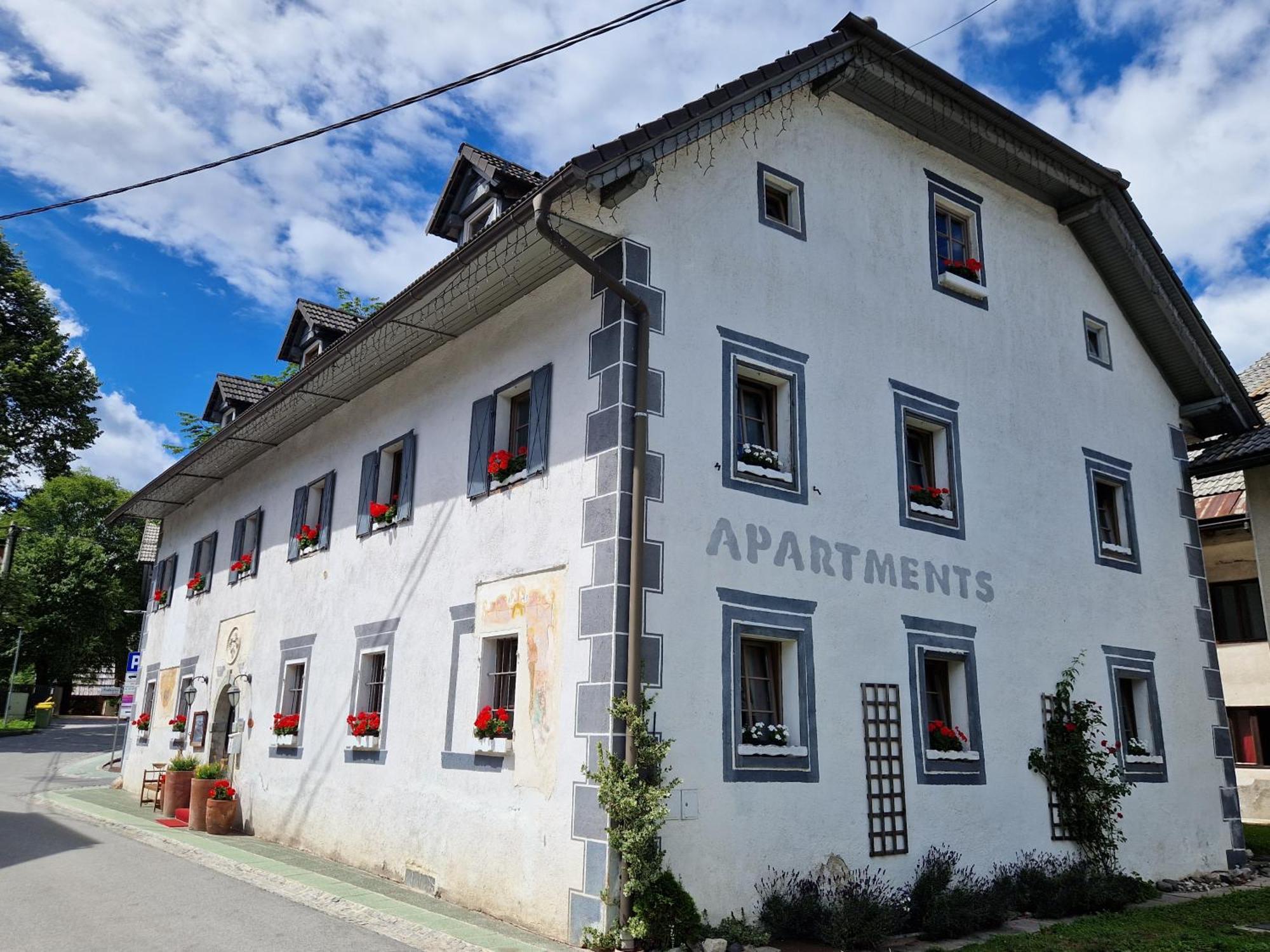 Apartments Belopeski Dvori Kranjska Gora Ngoại thất bức ảnh